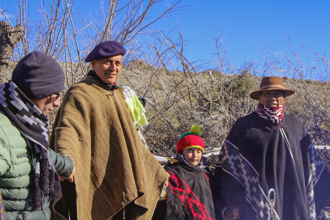 Marcelo Zuñiga festejó el año nuevo mapuche y perdió un partido de palín (Gentileza)