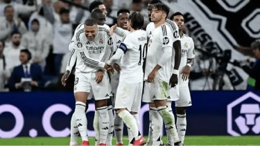 Kylian Mbappé es baja en el Real Madrid para el debut ante Al  Hilal. 