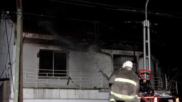 Una víctima del incendio de Neuquén murió por la caída del techo: Fiscalía brindó detalles de la investigación, qué dijo