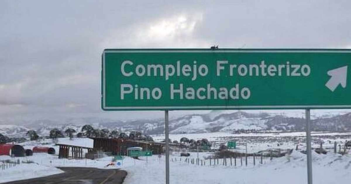 Clima extremo en Neuquén provoca el varado de más de 500 camiones