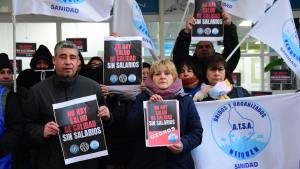 Protestas en las clínicas de Neuquén para exigir paritarias: «Pedimos mucho más que el 1%», afirmaron desde la Sanidad