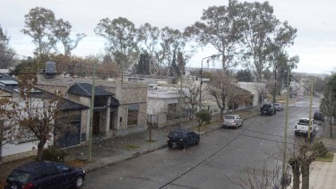 ¡Llegó la nieve al Alto Valle de Neuquén y Río Negro! Fotos de las nevadas en un sábado con frío y lluvias