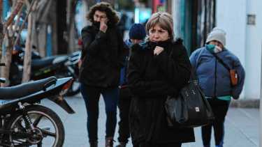 Martes de frío y cielo cambiante en el Alto Valle: ¿aparece el viento y baja más la temperatura?