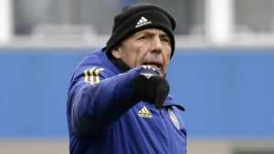 Complicaciones para Boca Juniors: Ayrton Costa sin visa y Cavani podría perderse el debut en el Mundial de Clubes