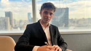 Santi Maratea llega a América para conducir un clásico del entretenimiento: Formato, fecha y horario