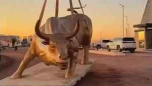 Mapa | Dónde se encuentra el toro de Wall Street que llegó a Vaca Muerta