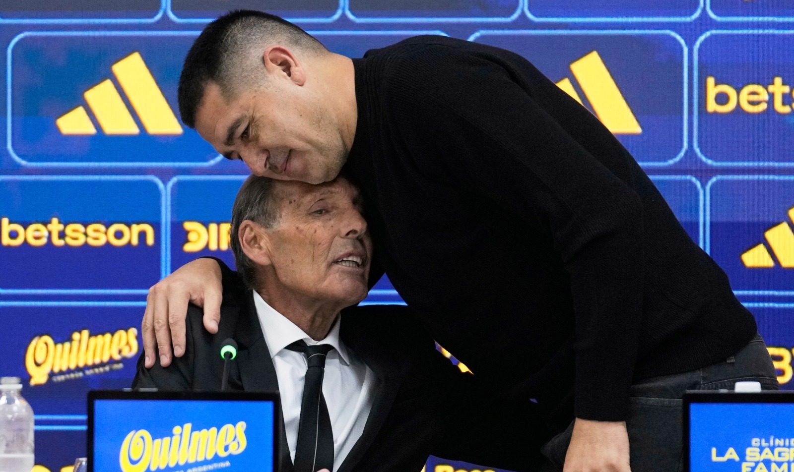 Boca presentó a Miguel Ángel Russo: «Sé lo que significa este club y lo que necesita el hincha»