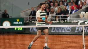 Carlos Alcaraz se quedó con una final histórica ante Jannik Sinner y es bicampeón de Roland Garros