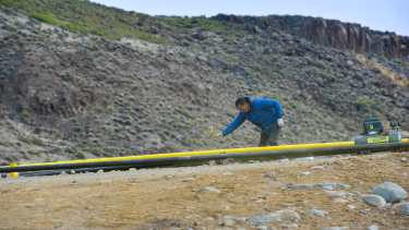 Gasoductos, plantas y redes: Neuquén acelera las obras energéticas
