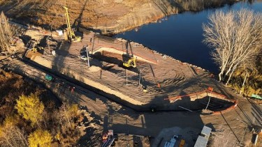 Comenzó la construcción del puente en calle Anaya. Foto: gentieza.