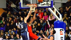 Regina tuvo aguante, eliminó al Rojo de Zárate y está en el top 16 de la Liga Federal de básquet