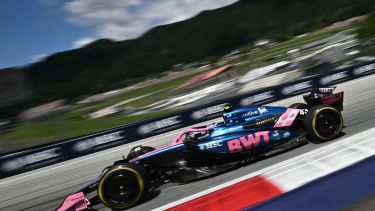 Colapinto se ubicó 14° en la Q2 y largará desde esa ubicación este domingo. (Photo by Joe Klamar / AFP)