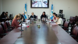 La Legislatura de Neuquén abrió el debate sobre el narcotest a funcionarios: ¿qué hacer con los que den positivo?