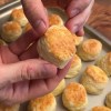 Imagen de Paso a paso para preparar estos bizcochitos express con solo 3 ingredientes