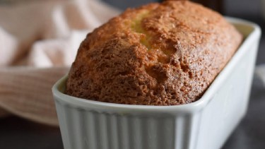 Budín de naranjas hecho en casa: húmedo, esponjoso y muy aromático