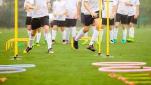 Alimentación para adolescentes deportistas: qué tener en cuenta para rendir más y crecer mejor