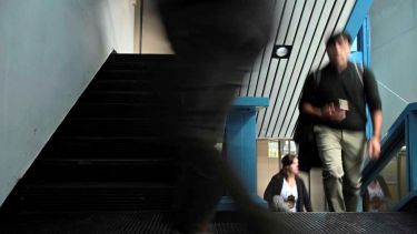 El Gobierno de Javier Milei  eliminó una Jornada no laborable para estatales. Foto: Marcelo Ochoa 