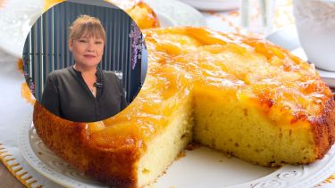 Torta invertida de manzana: el secreto de Moni, la asistente de Mirtha Legrand para que salga espectacular