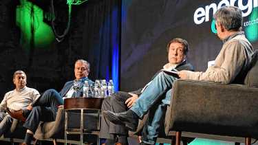Gobernadores de Neuquén y Rio Negro, Rolando Figueroa y Alberto Weretilneck. Foto: Florencia Salto.  