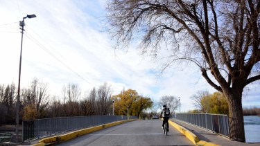¿Cómo sigue el feriado en el Alto Valle? Máximas de 22ºC y vientos fuertes para el cierre del fin de semana largo