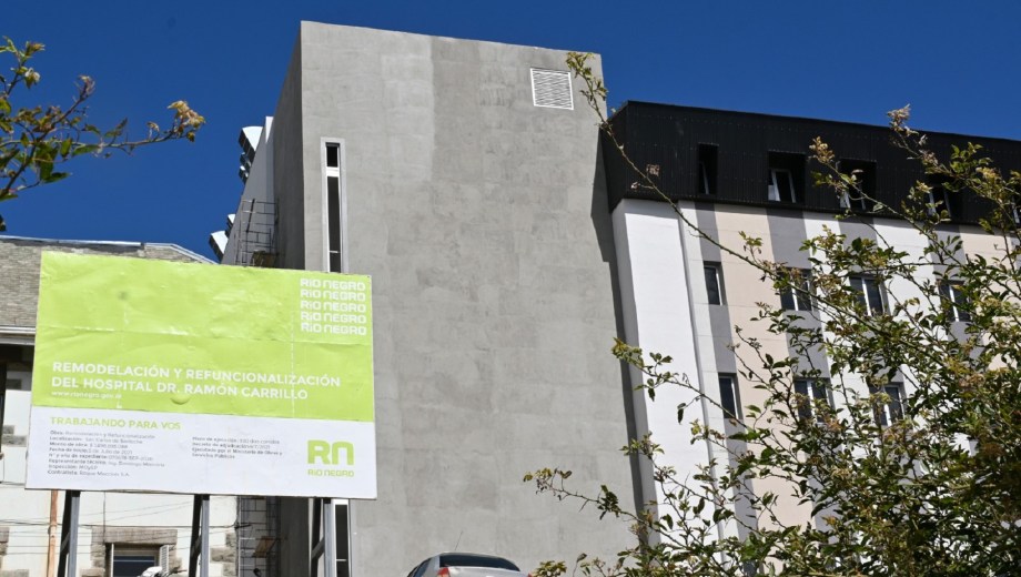 La obra del hospital de Bariloche tiene fecha de estreno el 29 de septiembre, según anunció Weretilneck. Archivo