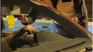 Esto es en off: un intendente salió a estrenar los detectores de conductores ebrios