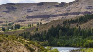 Ruta 23, otra ruta escénica de Neuquén: construyen un parador en Pilo Lil para atraer más turistas