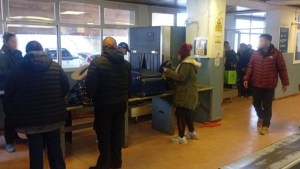 Varados en un colectivo en Chile fueron rescatados en Pino Hachado con una apertura especial