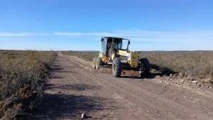 Obras viales en Río Negro: iniciaron tareas en tres rutas de ripio