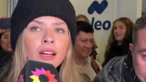 La China Suárez volvió a la Argentina: tenso cruce con la prensa y nuevo gesto de apoyo a Icardi