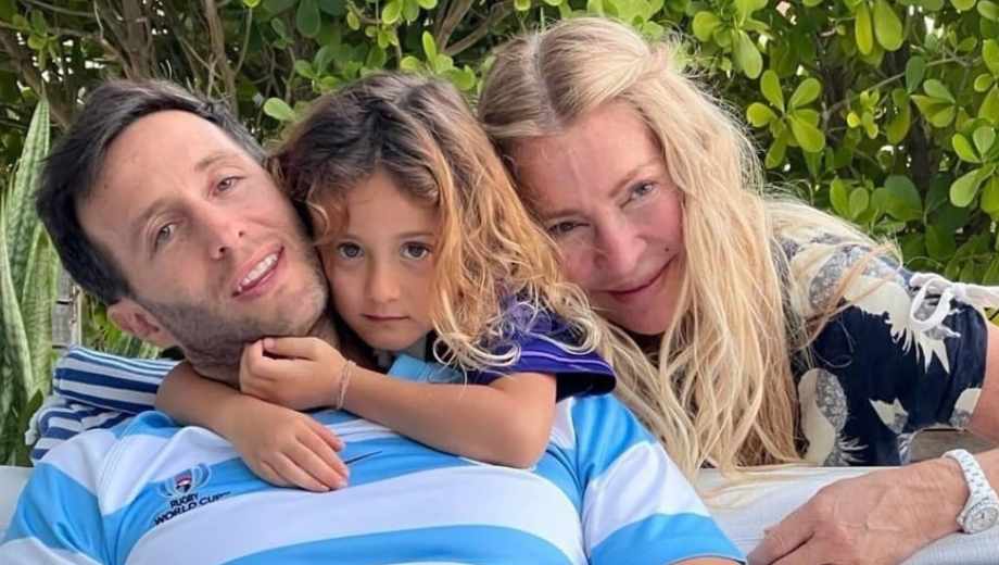 Tomás Yankelevich, su hija Mila y Cris Morena. 