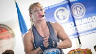 Alejandra "Locomotora" Oliveras.-