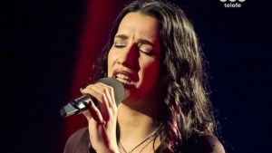 Conocé a Agustina Ortiz, la cantante de Neuquén que se sumó al team Lali en La Voz Argentina 