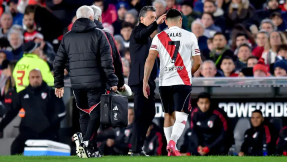 El delantero jugó apenas 20 minutos y salió lesionado. ¿Cuántos partidos se perderá? (Gentileza)