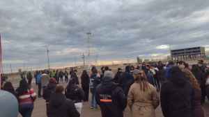 Protesta en la Ruta 151 por la muerte de una familia: «No va a haber Vaca Muerta si no hay rutas y se lo vamos a hacer sentir»