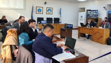 Explosión de la destilería NAO: un acusado donará $4 millones a bomberos y hará 144 horas en un comedor