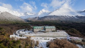 Nieve, excursiones y confort en el Fin del Mundo: así se vive el invierno en un hotel de lujo de Ushuaia