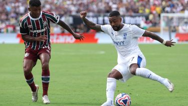 El equipo brasileño venció al conjunto árabe y ahora espera por vencedor del cruce Palmeiras y Chelsea. Getty Images via AFP)