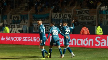 Racing venció por 3-1 a San Martín de San Juan y avanzó en la Copa Argentina.