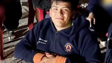 Su nombre era Gabriel Cares, trabajaba en Protección Civil de Cipolletti. 