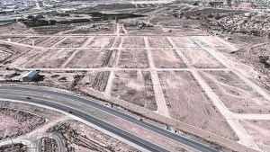 Cobrar los terrenos apenas se entregan es la clave para que el municipio tenga superávit