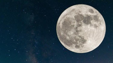 Cuándo habrá Luna llena en agosto 2025: los detalles de los fenómenos astronómicos del año 