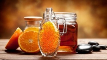 Miel y naranja para cuidar la salud en invierno: los beneficios y cómo combinarlos
