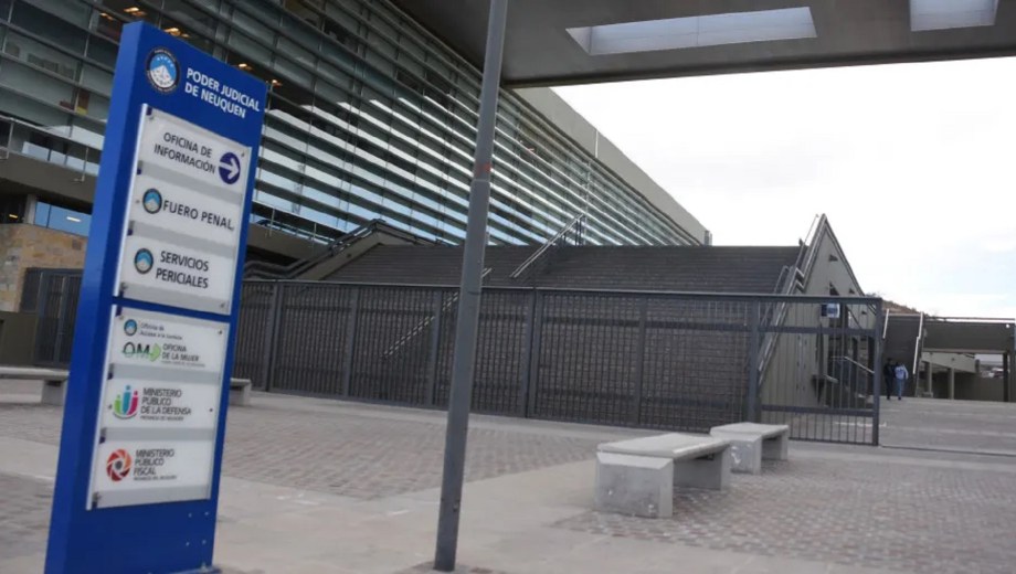 Condenaron a 7 años de prisión a un comerciante por abusar de su empleada en Neuquén