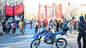 Levantaron el corte, tras una reunión con el Gobierno de Neuquén: «No fue una buena respuesta», dijeron las organizaciones