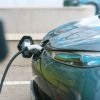Imagen de El Gobierno oficializó cambios en la importación de autos eléctricos: el tope arancelario subió a US$ 35.000