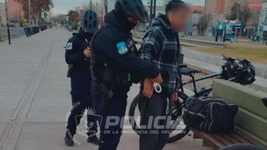 Uno cayó en el Parque Central y otro en el barrio Don Bosco III. Ambos tenían causas penales activas y quedaron a disposición de la Justicia.

