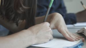 No quería más el apellido paterno en el boletín: la Justicia de Río Negro le permitió dejarlo atrás