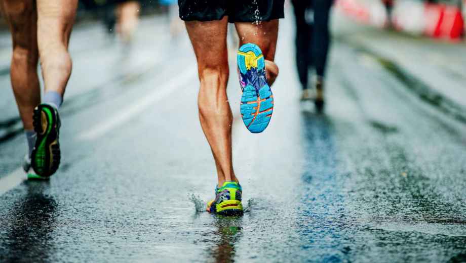 La carrera es la fecha ansiada por los atletas, pero una mala preparación los días previos puede jugar una mala pasada. Foto: google.