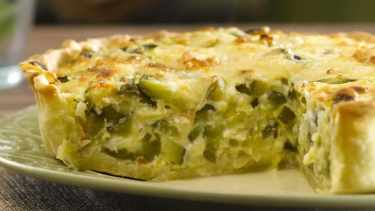 Tarta de zapallitos con masa casera: liviana, fácil y riquísima